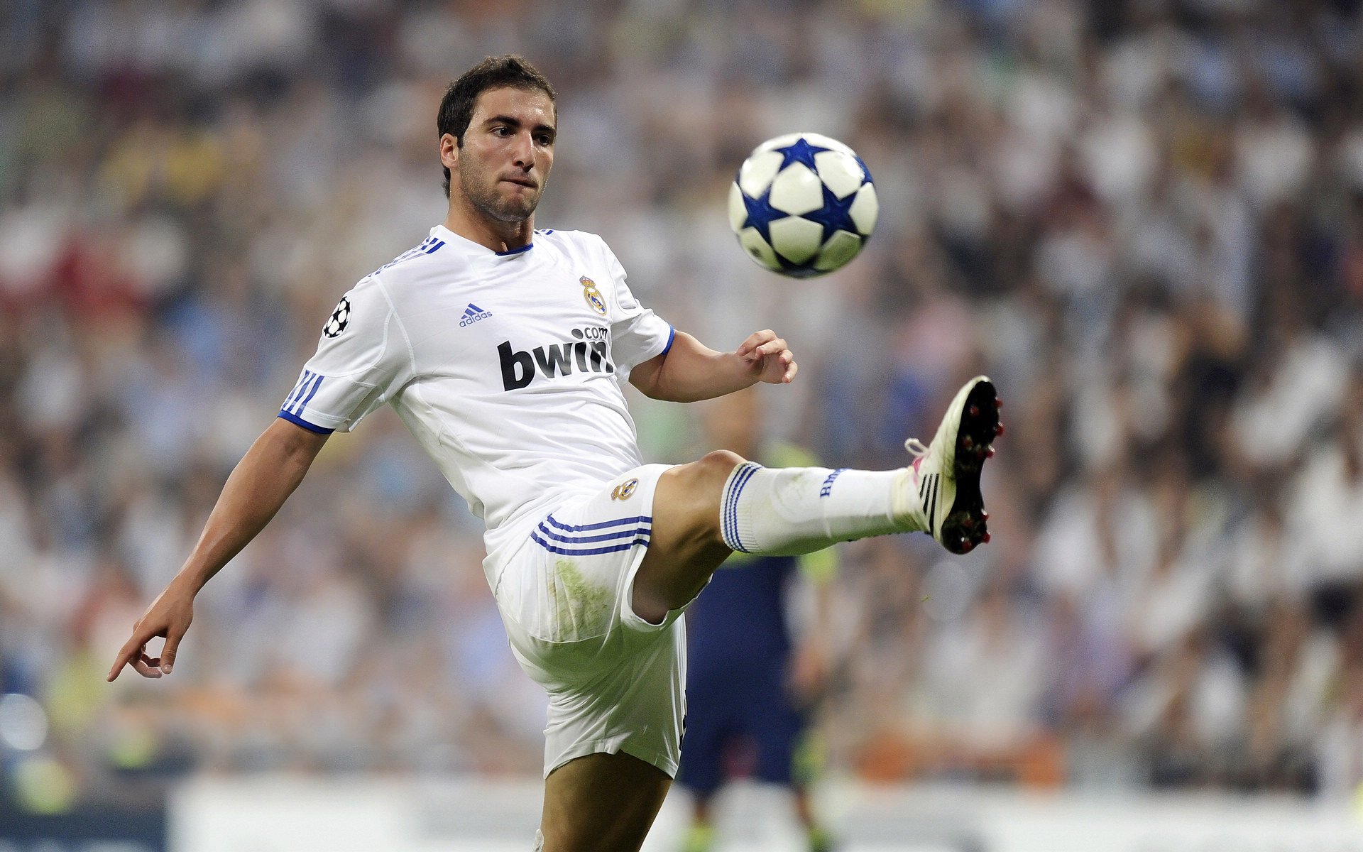 双线传奇，布伦森世界排名战封神之夜，恰逢湖人绝杀北京队时刻