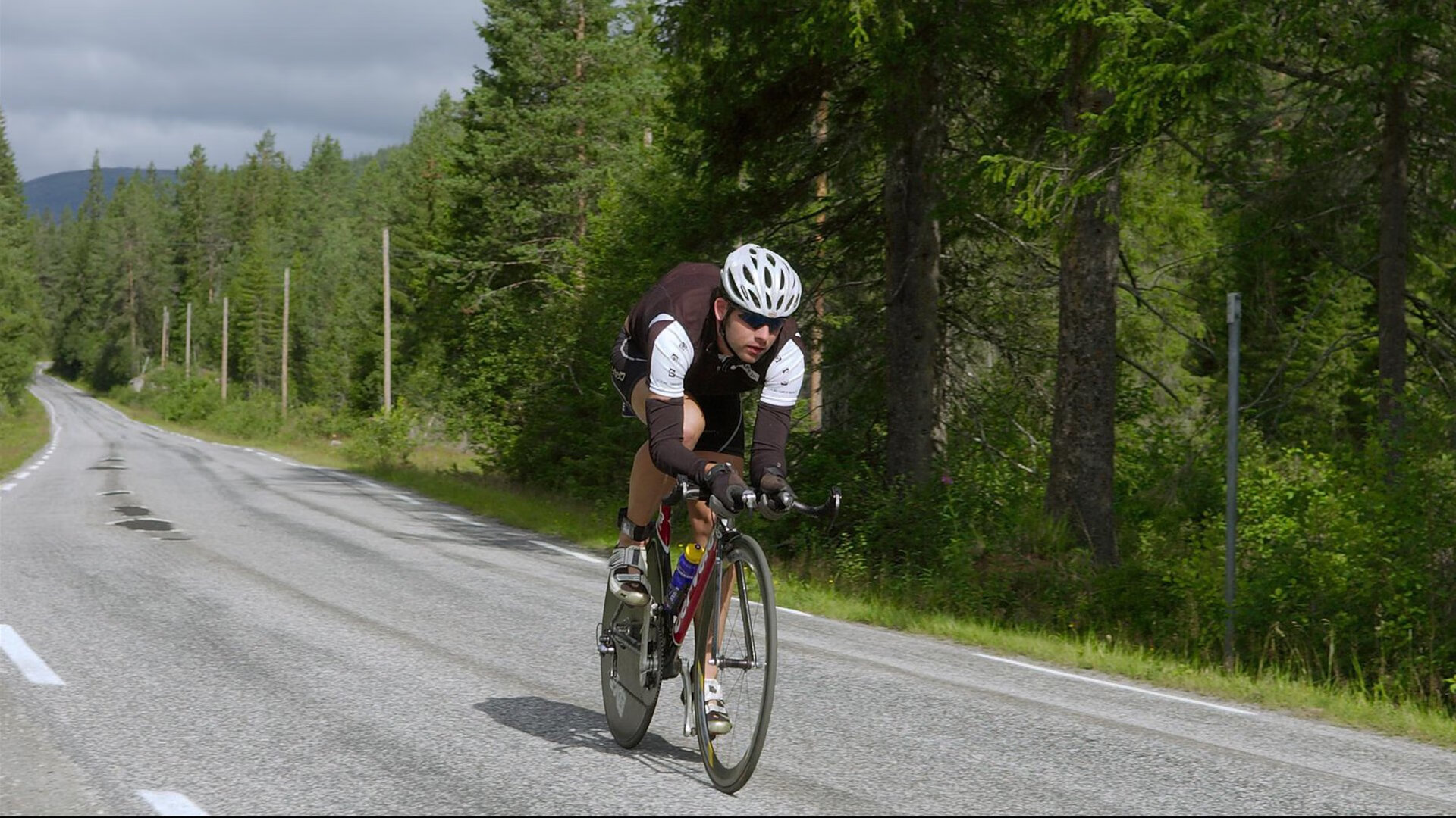 鲁德惊艳四座，ATP总决赛险胜戴维斯杯，书写网坛唯一性传奇